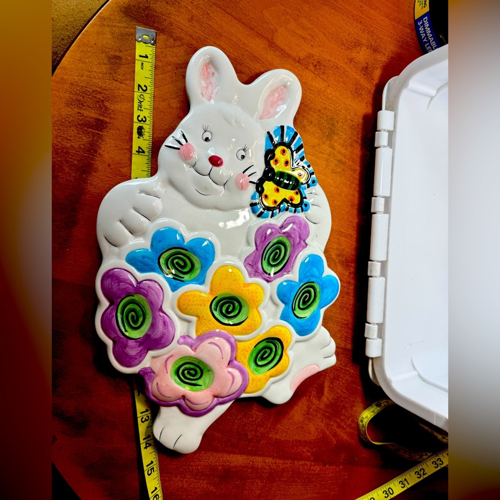 Decorative Easter themed devil egg server tray.